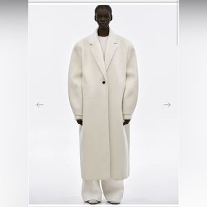 Cocoon Nuevo Coat by Source Unknown in white powder